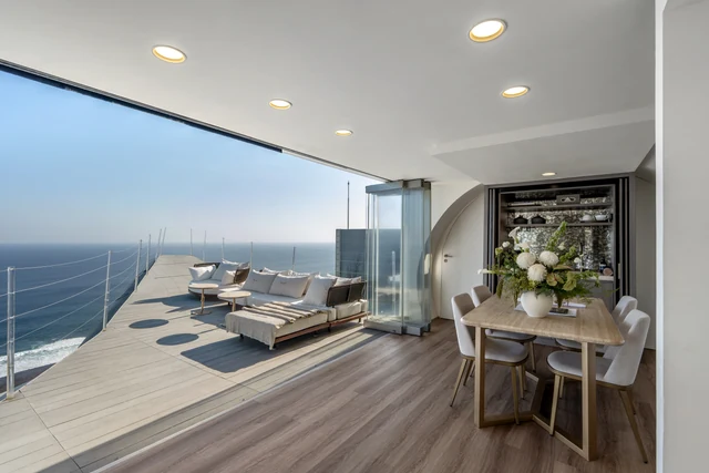 The cabin, opened onto the ocean deck