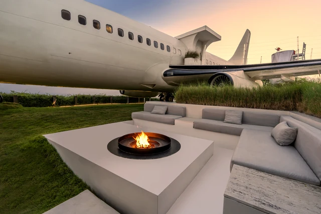The fire pit lounge after sunset