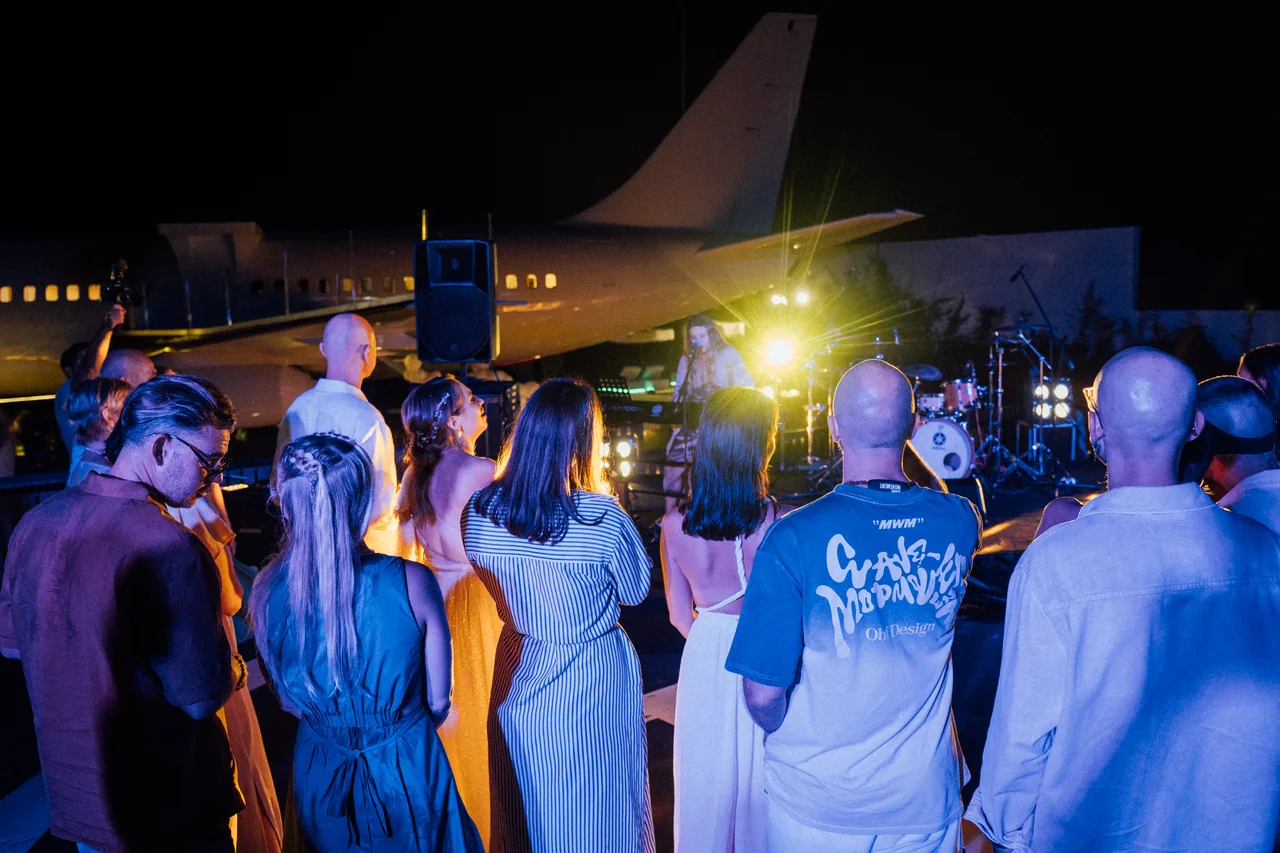 Guests on the wing at sunset